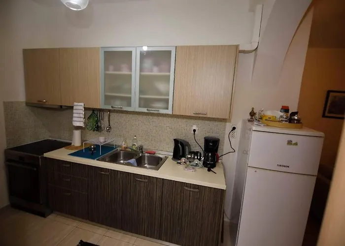 διαμερισμα με κηπο στο κεντρο Apartment *