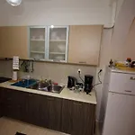 διαμερισμα με κηπο στο κεντρο 公寓 *